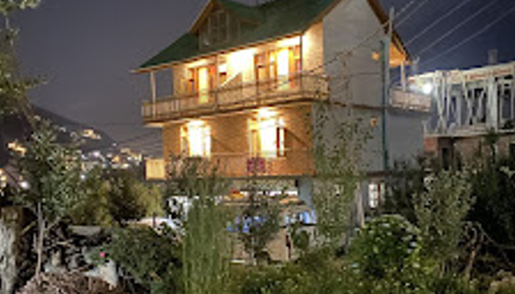 BAROD FALL COTTAGE