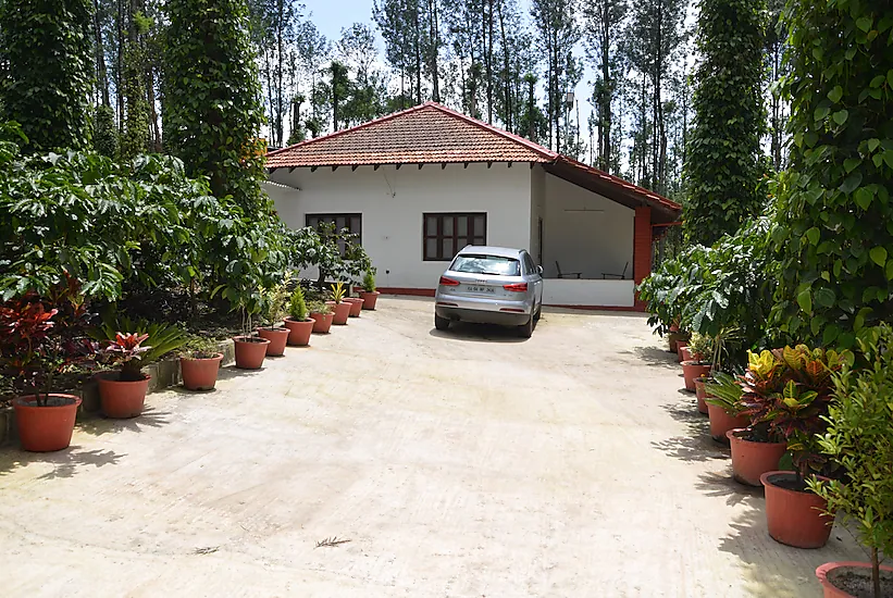 ANANDAVANA  HOMESTAY COORG